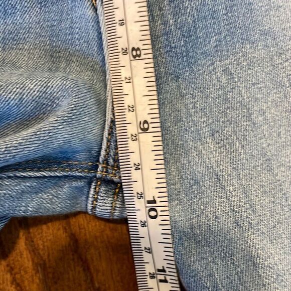 Hudson Barbara high rise straight jeans size 26 - Picture 6 of 13